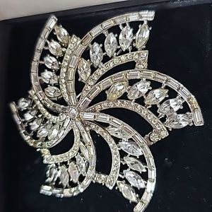 FORTUNOFF, THE SOURCE SILVER BROOCH